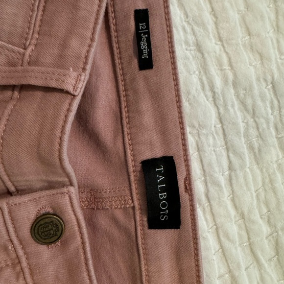 Talbots blush colored size 12 leggings - Picture 3 of 5